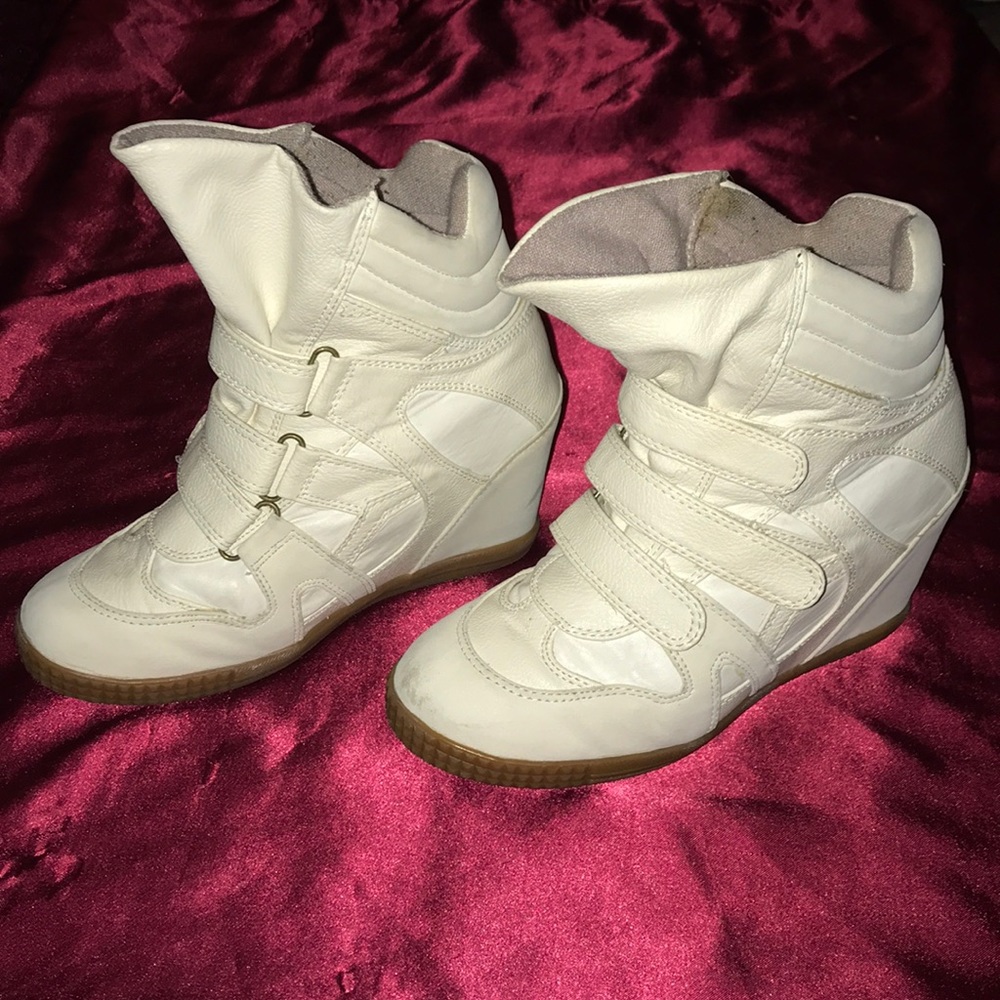 Retro High top wedge sneaker